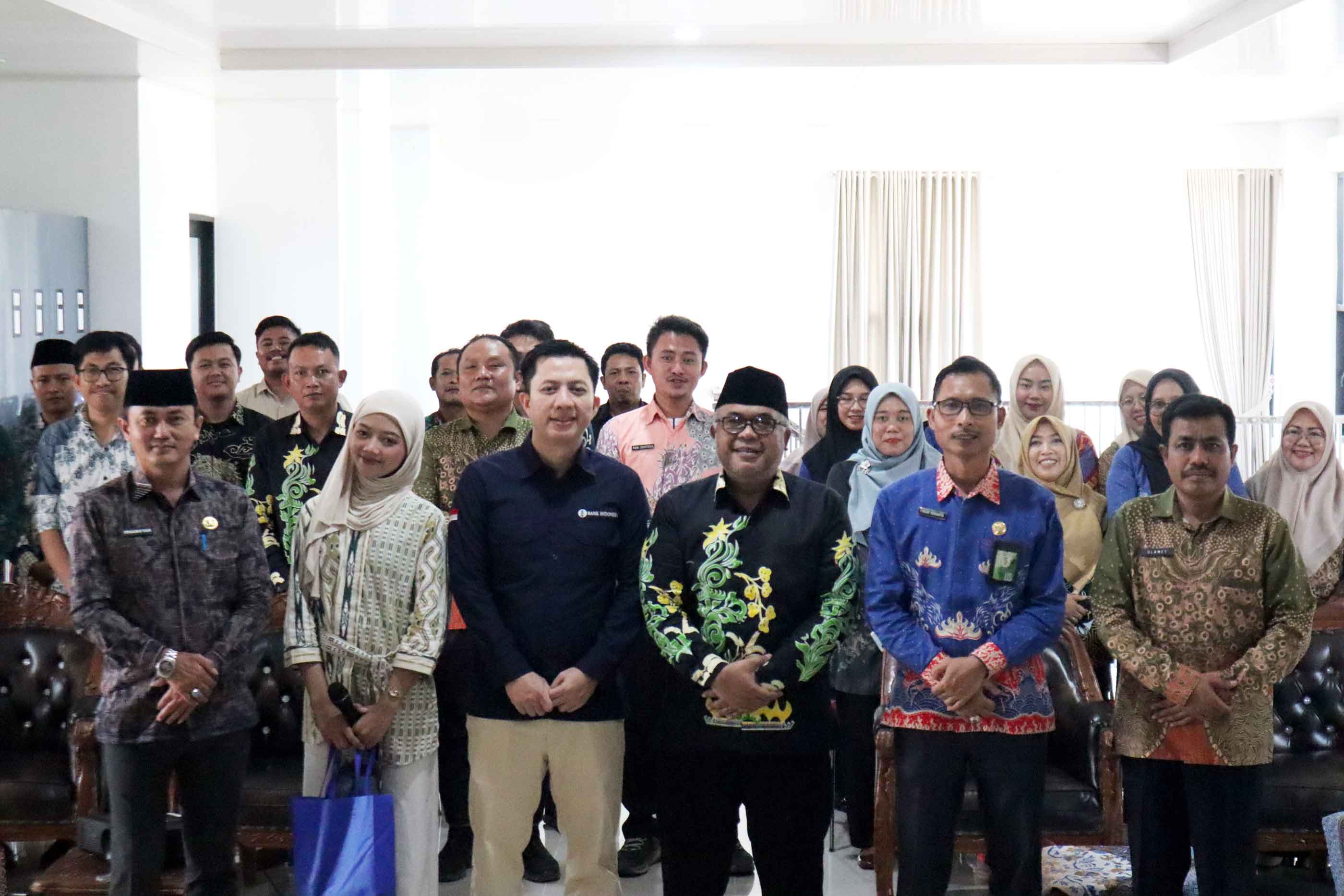 Bangun Literasi Keuangan ASN, Kemenag Pesisir Barat Gandeng Bank Indonesia Gelar Sosialisasi Cinta Rupiah