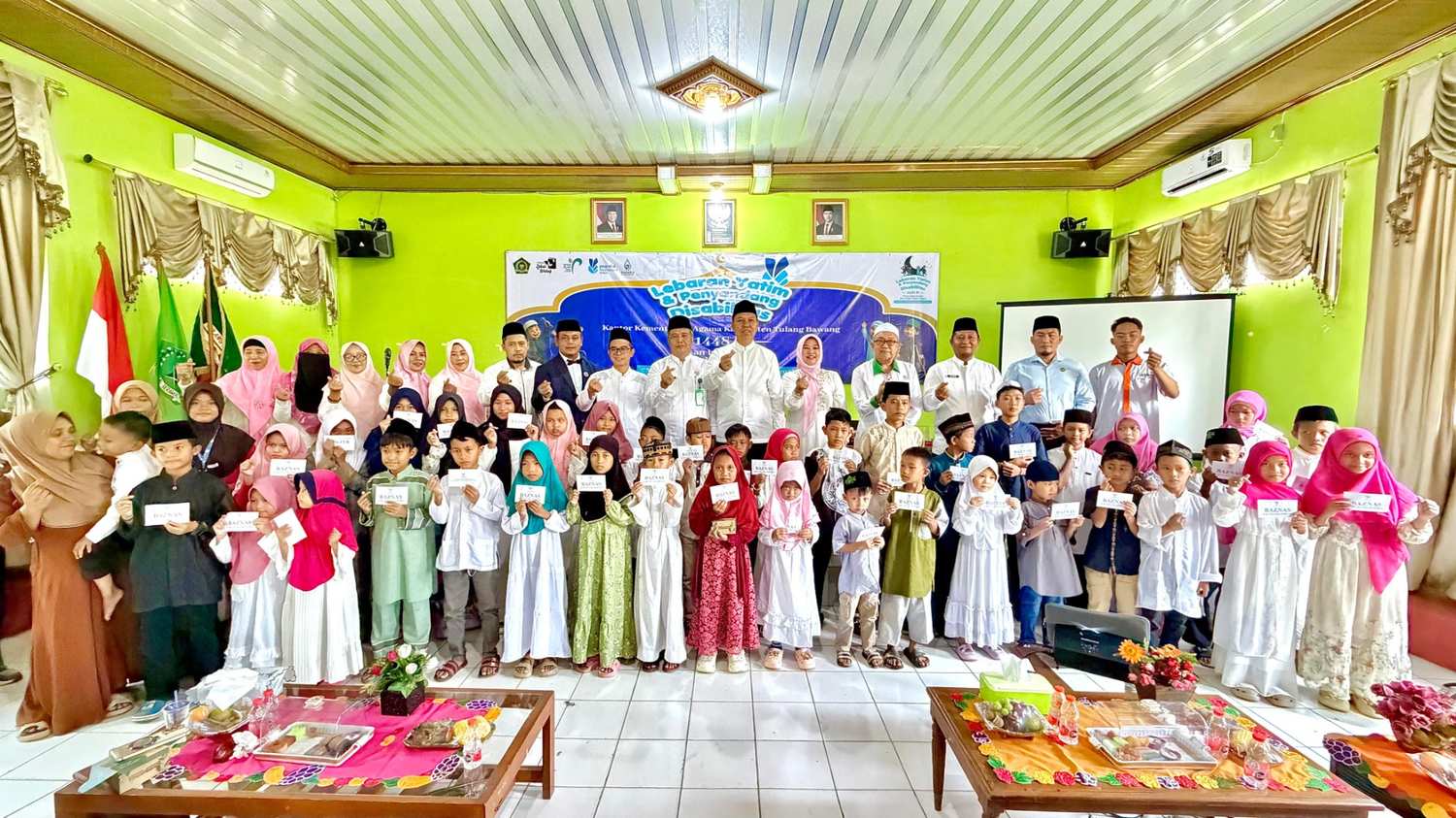 100 Penerima Manfaat Terima Santunan, Kemenag Tuba Gelar Lebaran Yatim Dan Disabilitas 1448 H