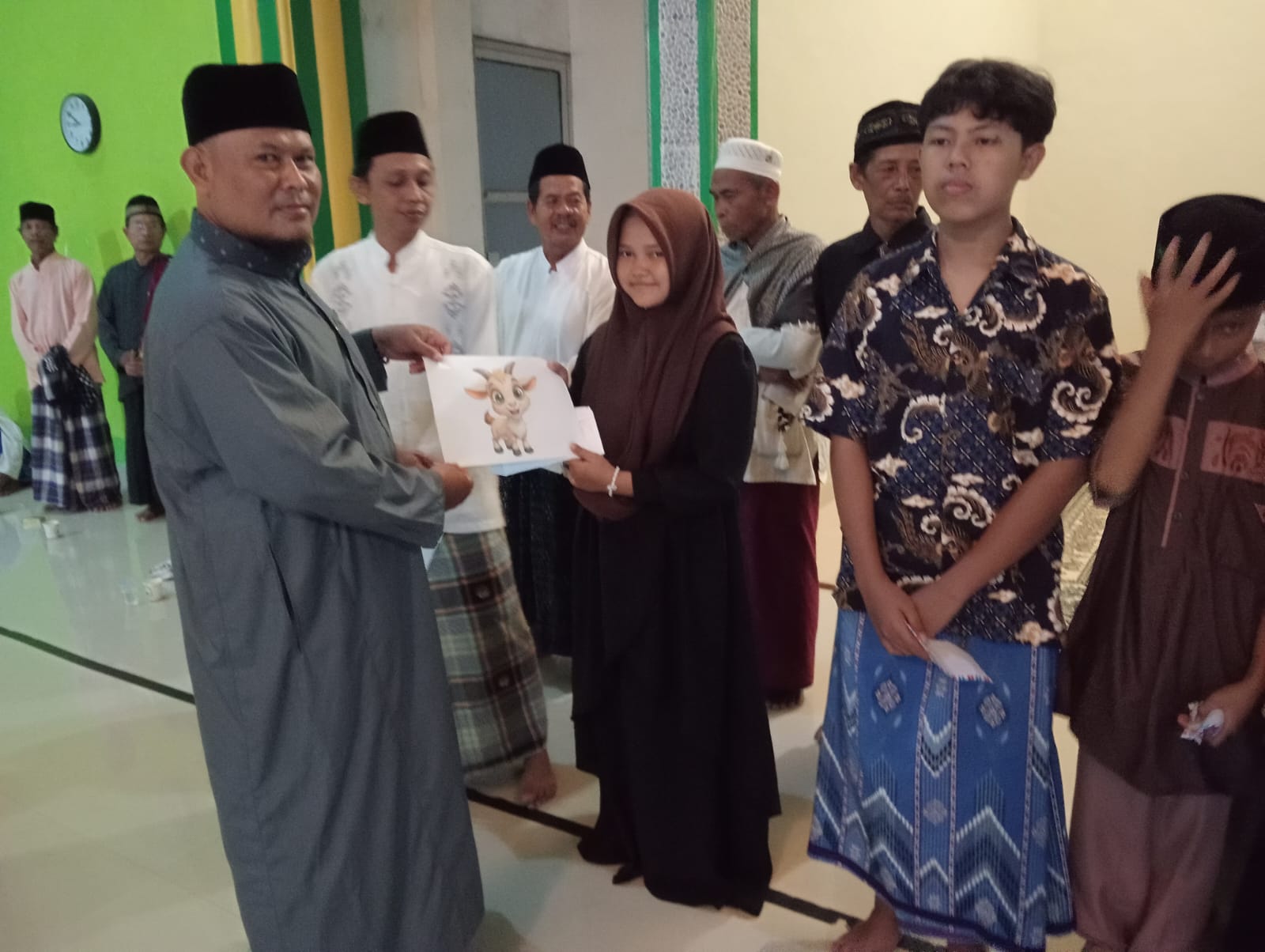 Penyuluh KUA Bumi Agung Ajak Masyarakat Tingkatkan Kepedulian Pada Anak Yatim Dalam Peringatan Lebaran Yatim