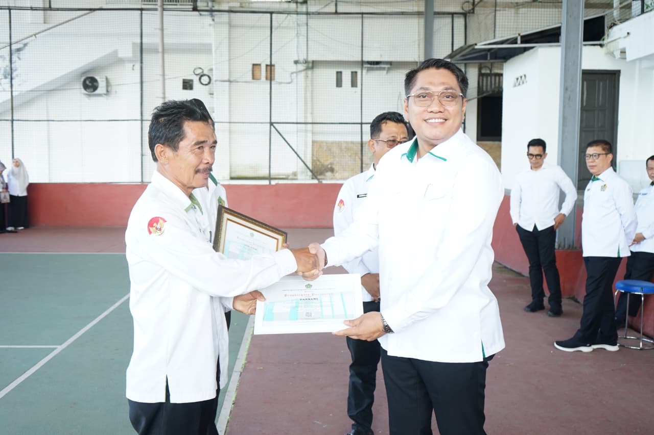 Kabag TU Lepas Tiga ASN Purnabakti: Tetap Mengabdi, Tetap Menginspirasi