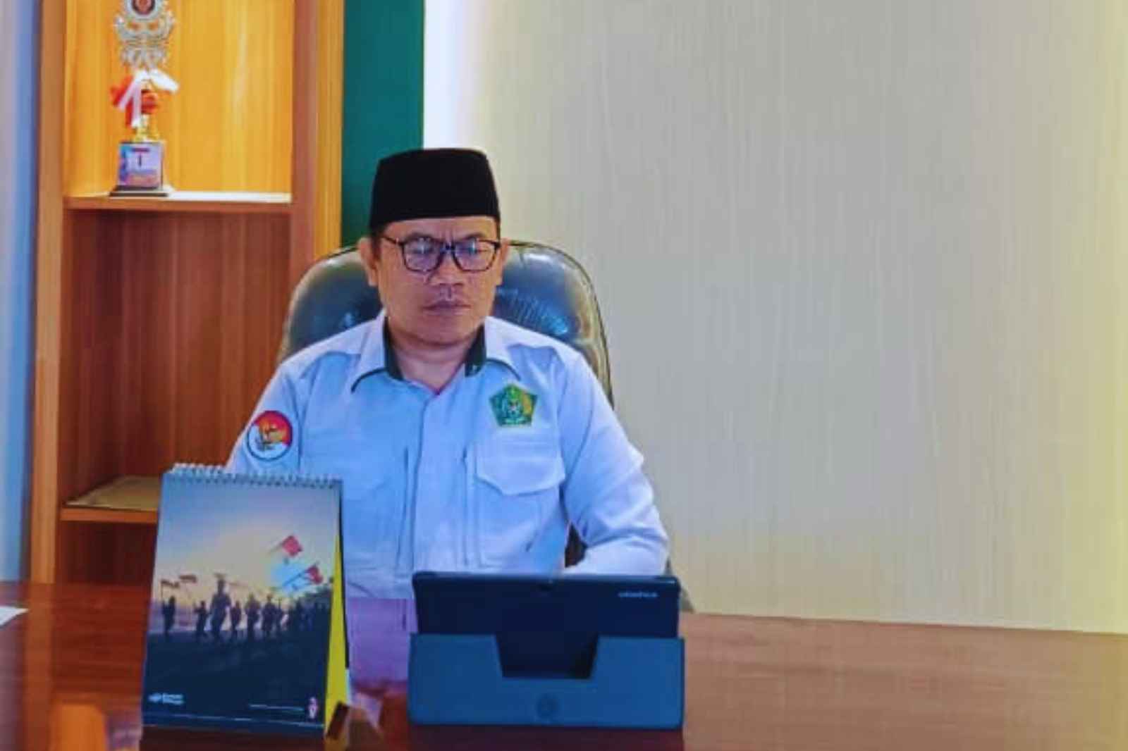 Perkuat Komitmen Layanan, Kakan Kemenag Way Kanan Ikuti Breakfast Meeting Menag RI
