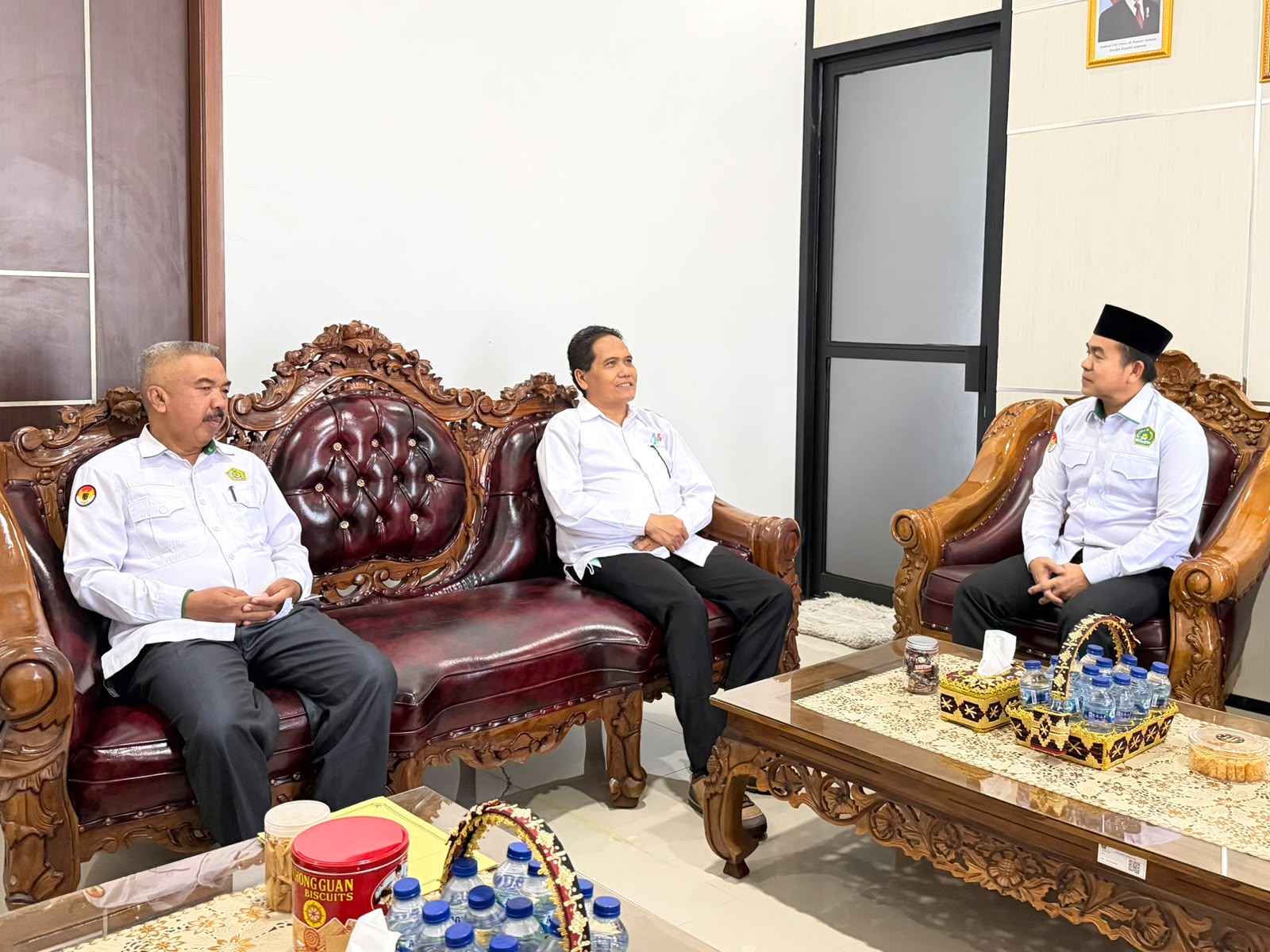 Perkuat Sinergi Sukseskan Sensus Ekonomi 2026 Di Madrasah/RA Dan Pondok Pesantren, Kakan Kemenag Mesuji Terima Audiensi BPS