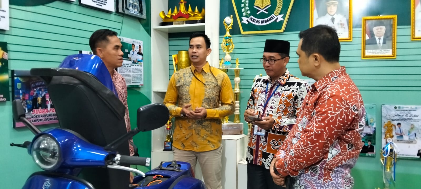 Vespa Listrik Karya Siswa MAN 2 Bandar Lampung Dipamerkan Pada Bandar Lampung Expo 2026