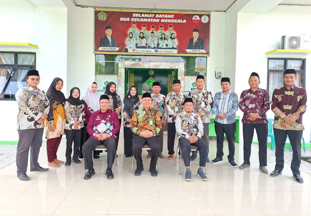 Kakankemenag Tuba Tegaskan KUA Garda Terdepan Pelayanan Masyarakat Dalam Monev KUA Menggala