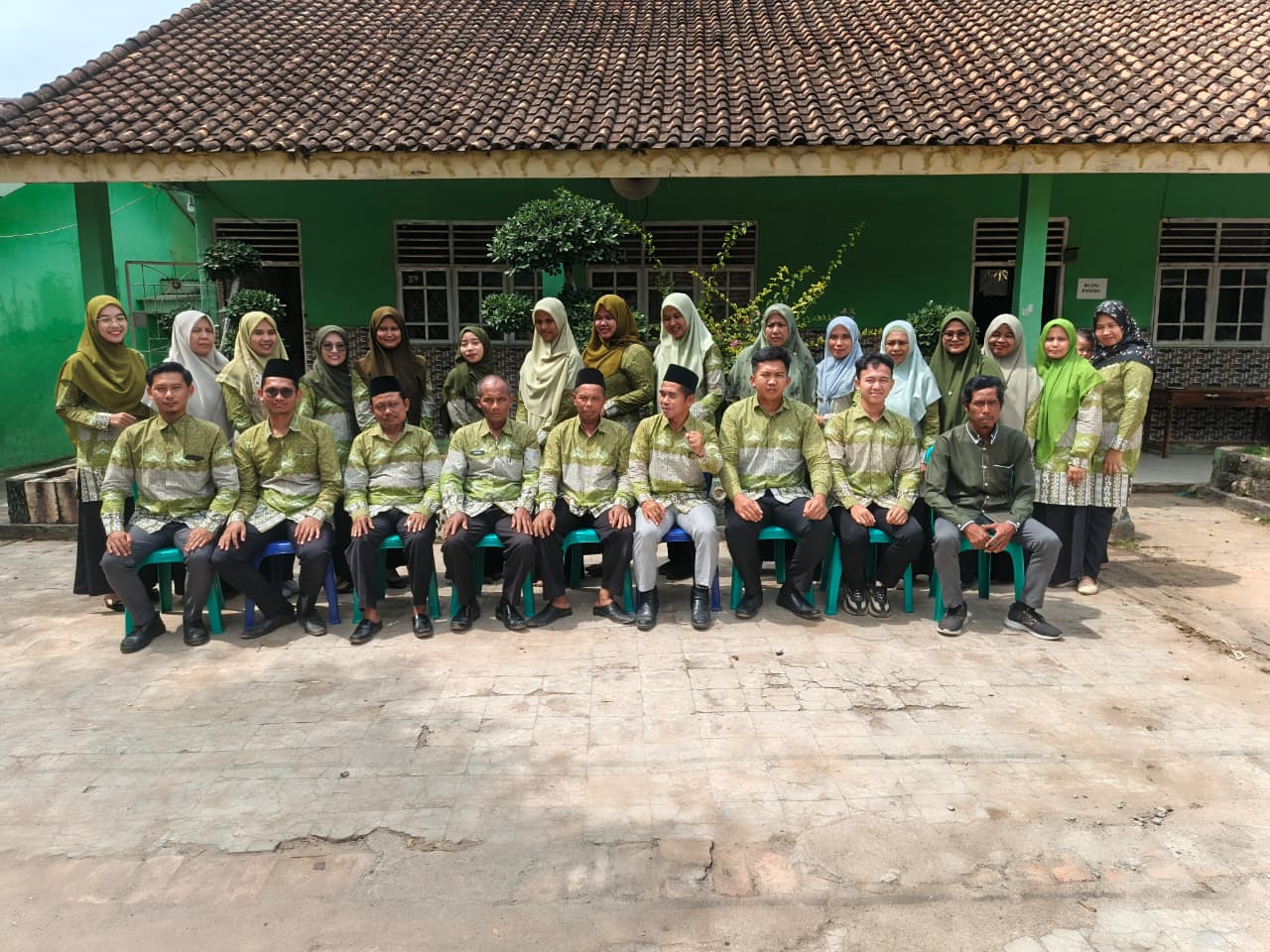 Lepas Sambut Kepemimpinan MIN 4 Way Kanan: Kepala Madrasah Resmi Bertugas Di Tempat Baru
