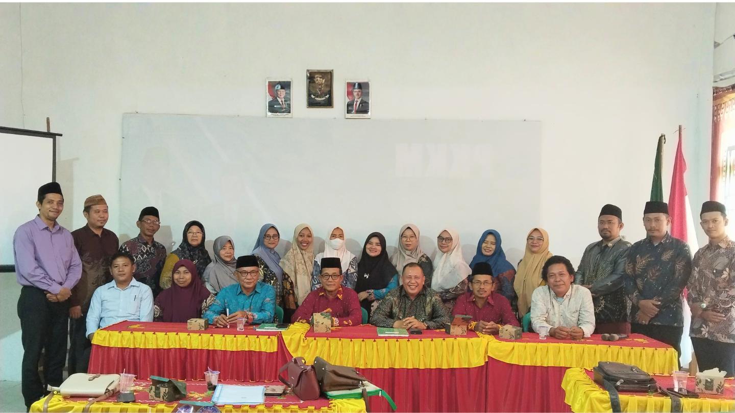 Perkuat Sinergi 26 Madrasah, KKM MTsN 3 Lamsel Gelar Rakor, Kukuhkan Pengurus Baru, dan Tatap OMI 2026
