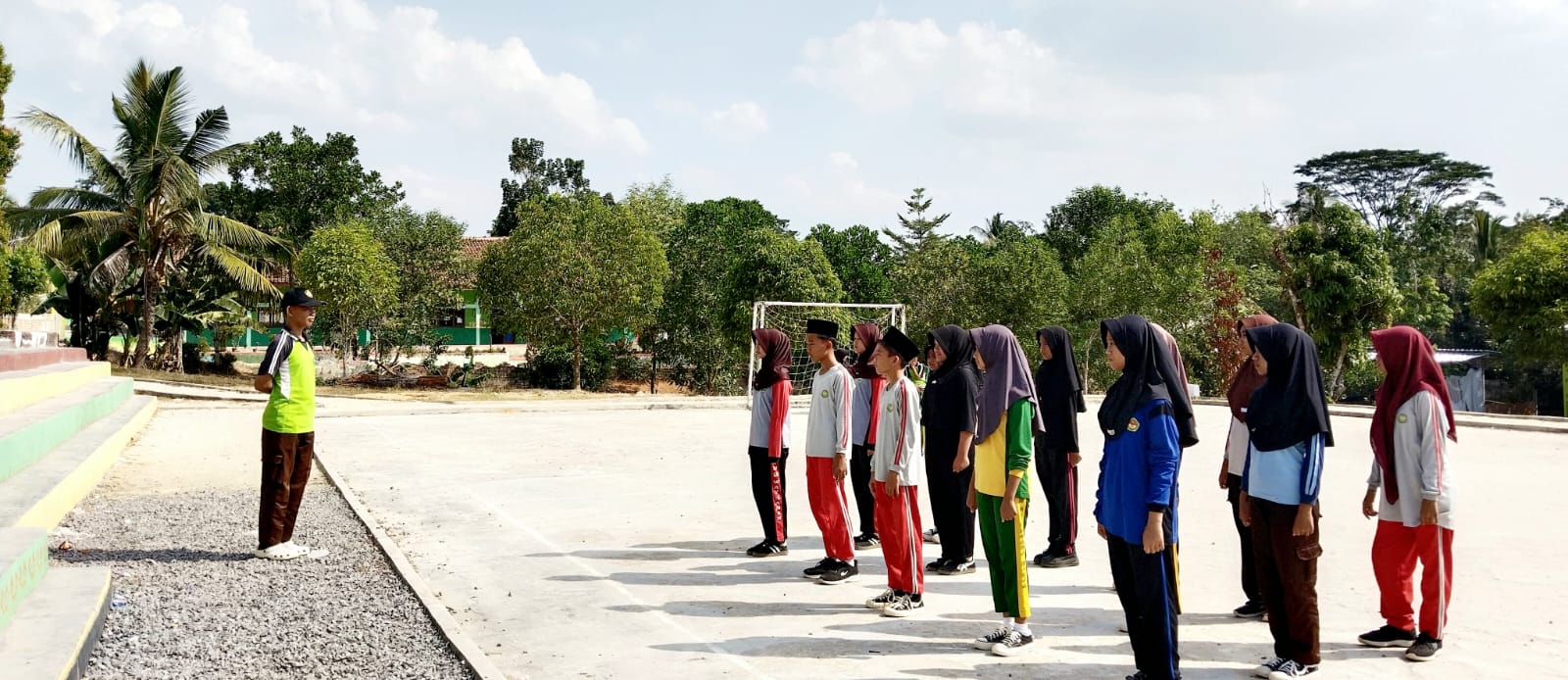 Tempa Disiplin dan Jiwa Kepemimpinan, MTsN 2 Way Kanan Resmi Memulai Latihan Perdana Calon Anggota Paskibra Tahun 2026