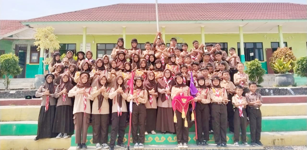 Regenerasi Kepemimpinan Dimulai, MTsN 2 Way Kanan Lantik Dewan Penggalang Masa Bakti 2026/2027