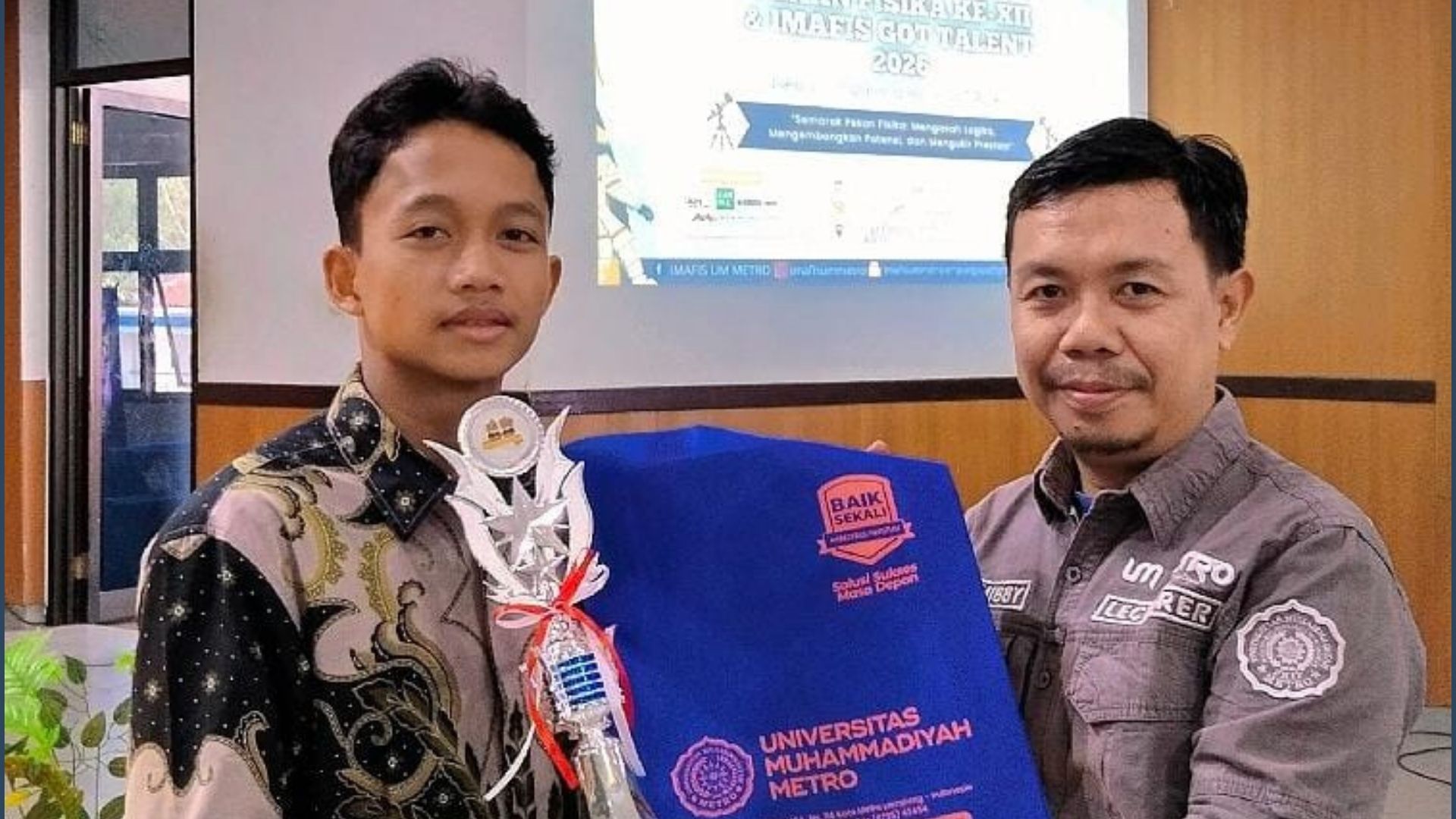 Mutiara dari Lampung Tengah: Suara Emas Zulfa Muzzaki Sabet Juara 1 Da’i di UM Metro