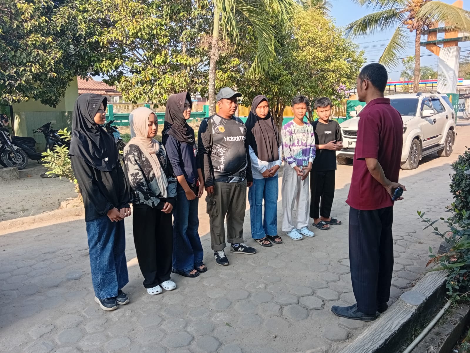 MTsN 1 Mesuji Lepas Enam Atlet Karate ke Lampung Student Olympic 2026