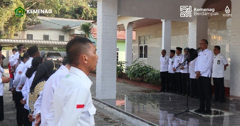Kemenag Lamsel Dorong ASN Bekerja Ikhlas dan Peduli Lingkungan