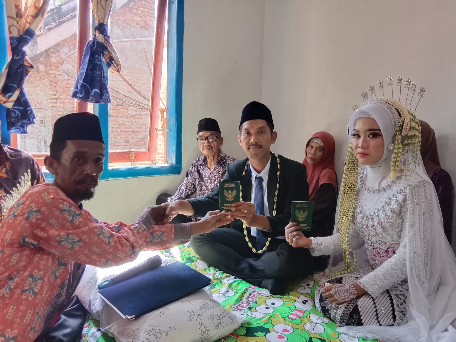Sampaikan Khutbah Nikah, Kepala KUA Negeri Besar Ajak Pengantin Bangun Keluarga Berlandaskan Takwa