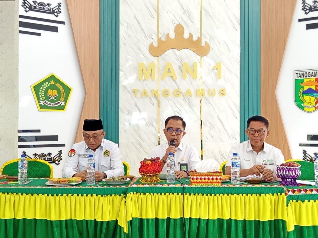 Pastikan Dana BOS dan BOP Tepat Sasaran, Kakan Kemenag Tanggamus Tinjau Langsung MAN 1 Tanggamus