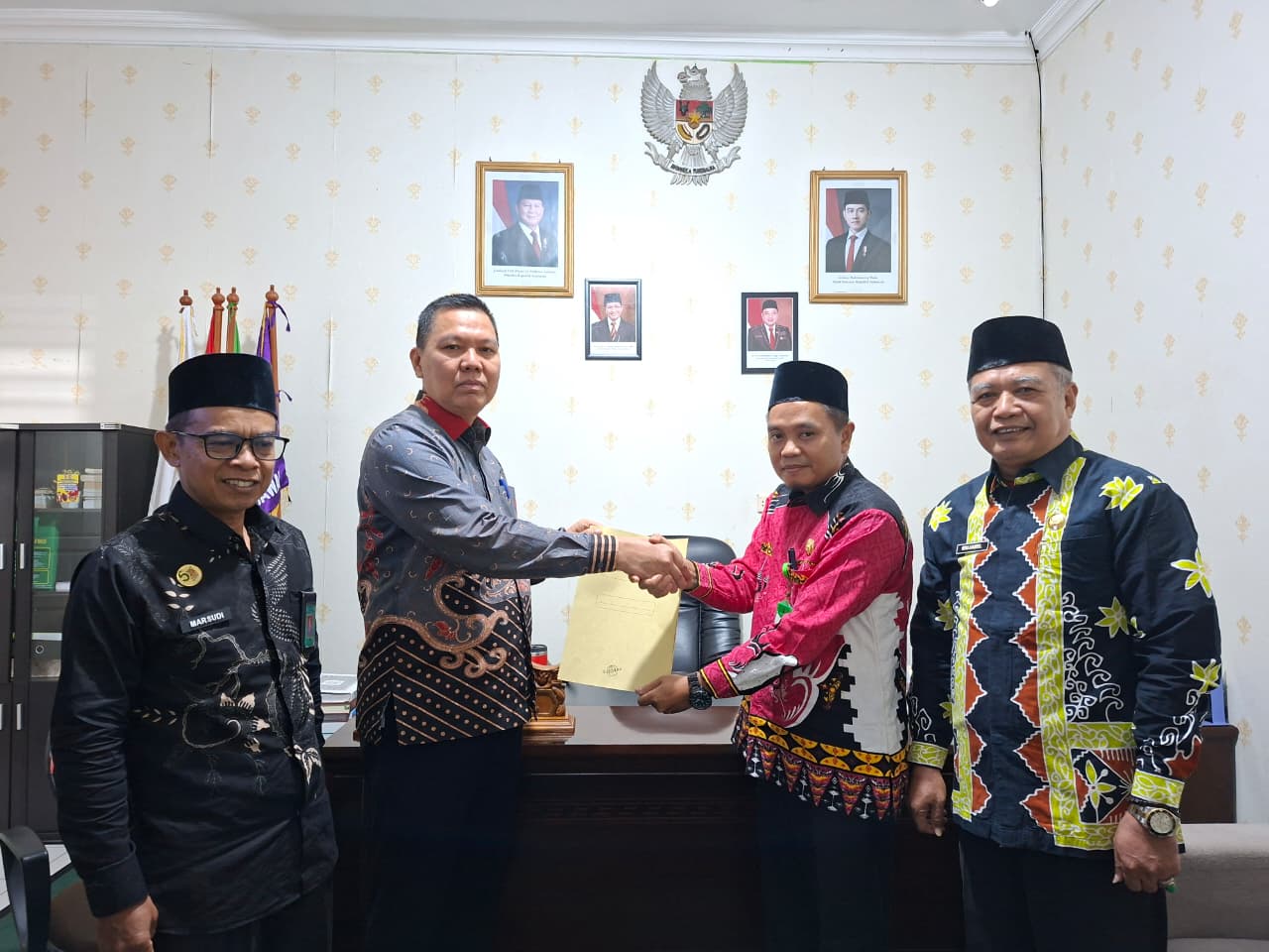 Jaga Kesinambungan Pelayanan, KakanKemenag Tuba Tunjuk Plt Kepala KUA Menggala Timur