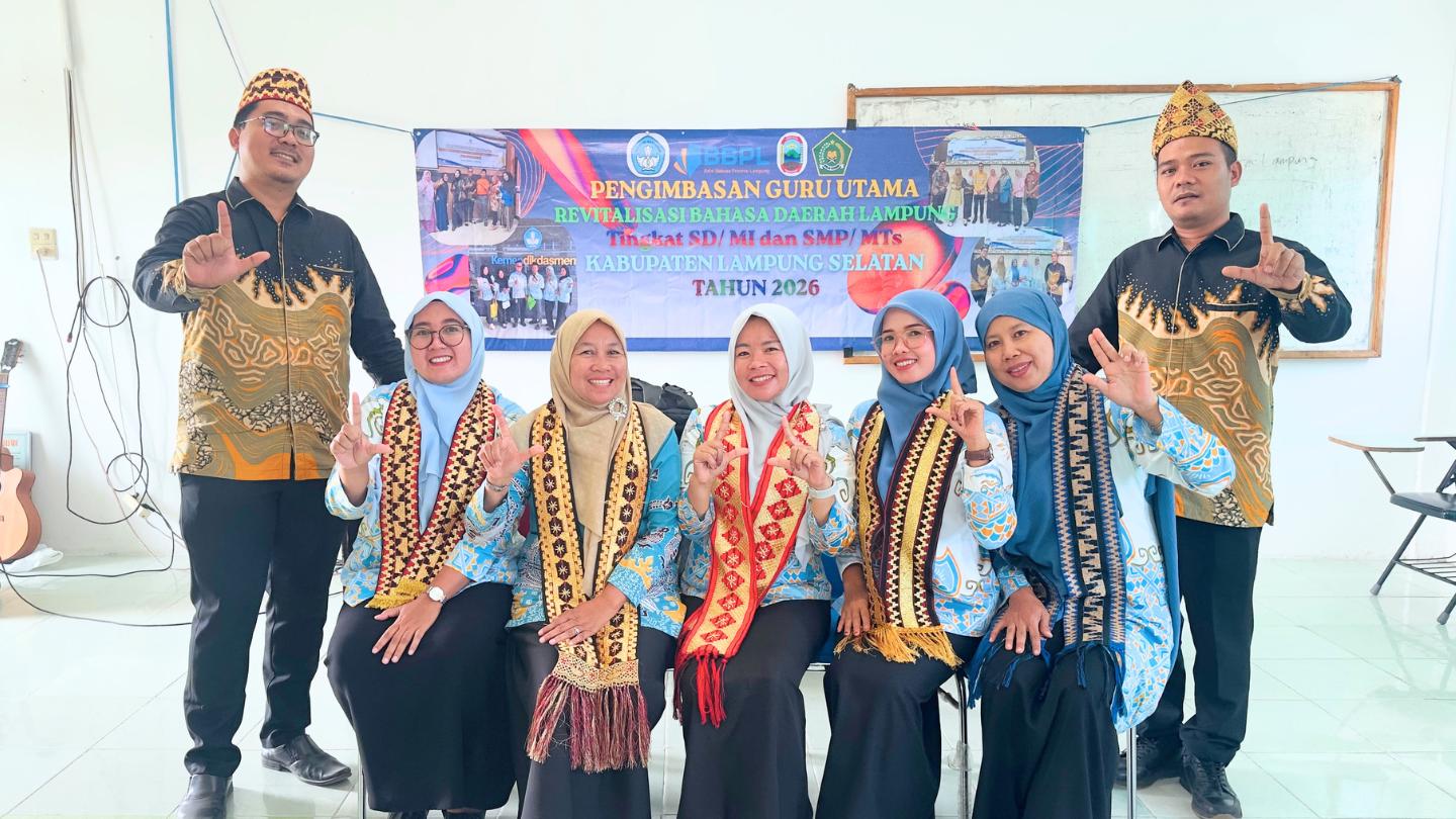 Jadi Guru Utama, Dua Pendidik MTsN 1 Lamsel Sukseskan Pengimbasan Bahasa Daerah se-Kabupaten