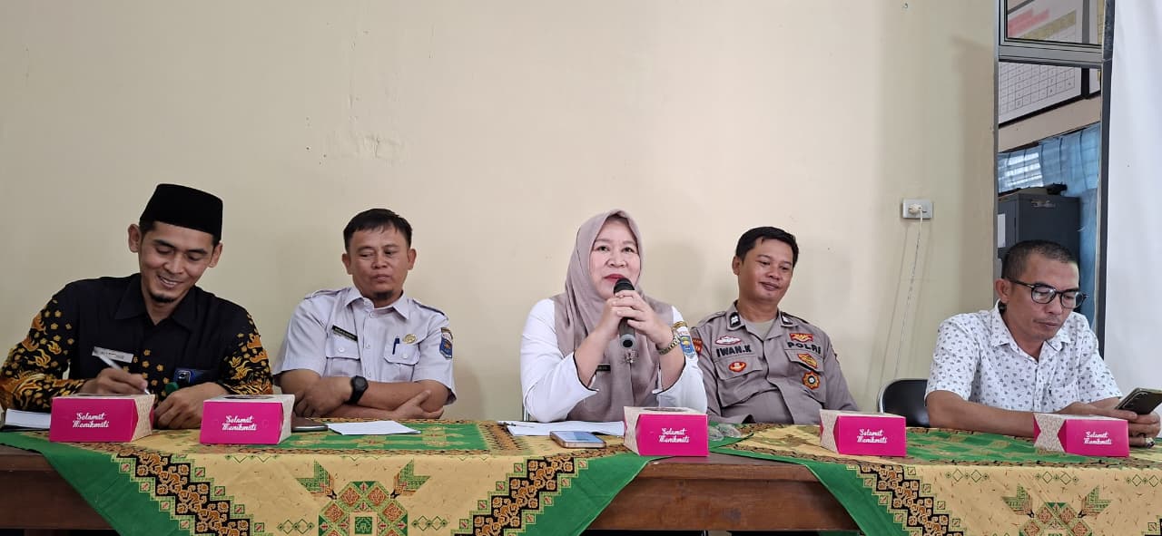 Kementerian Agama Kota Metro Perkuat Sinergi dengan Tokoh Masyarakat melalui Sosialisasi Program KUA Metro Barat