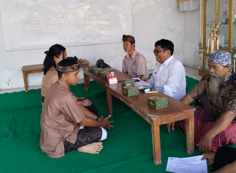 Bekal Suci Menuju Grhasta, Penyuluh Agama Hindu Kuatkan Calon Pengantin Lewat Bimwin