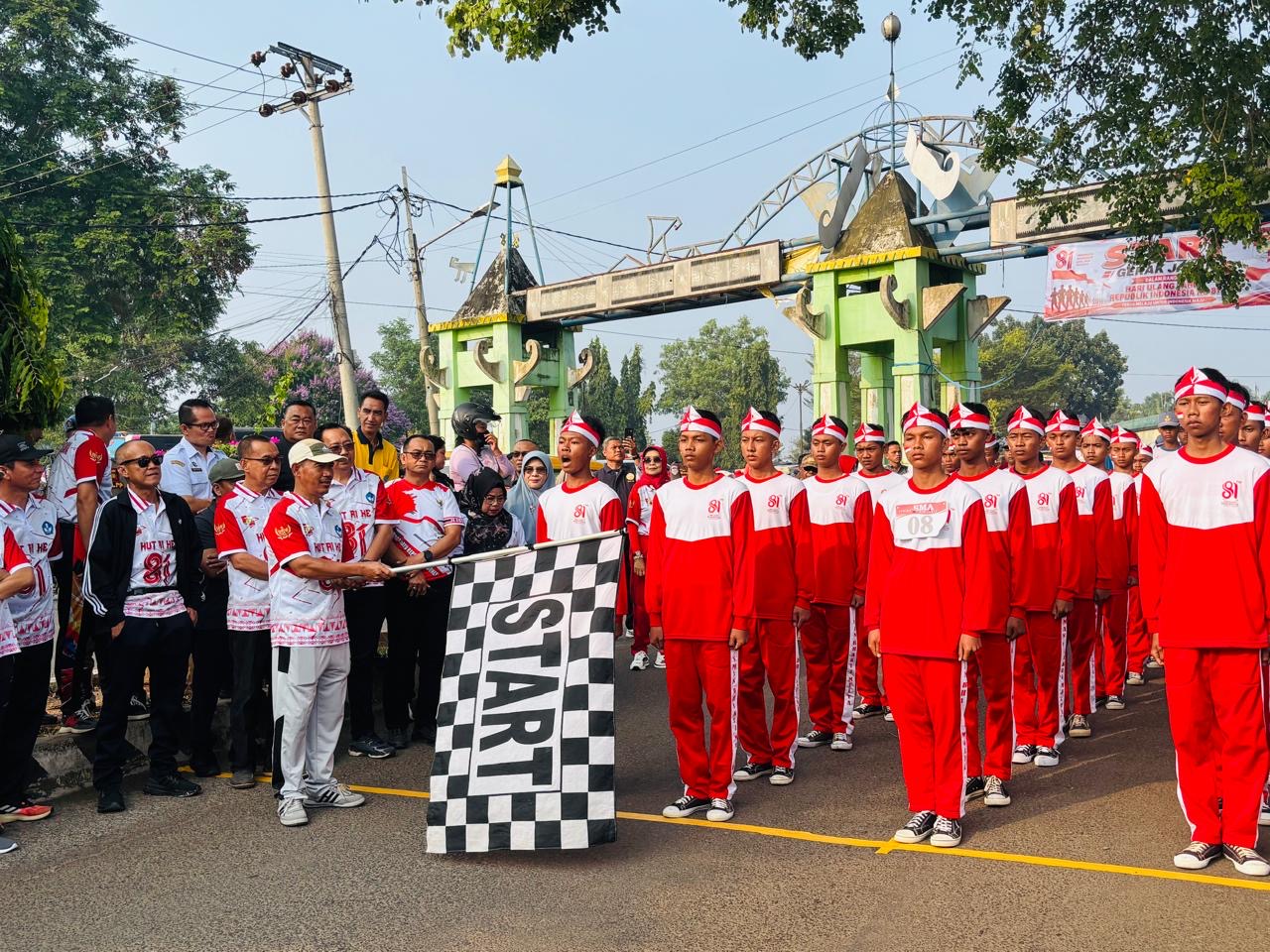 Kemenag Lampung Utara Hadiri Pembukaan Lomba Gerak Jalan HUT Ke-81 RI