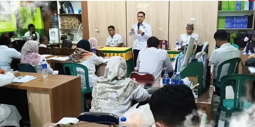 Rapat Dinas Agustus MTsN 1 Bandar Lampung Perkuat Kinerja, Kedisiplinan, dan Sinergi Program Madrasah
