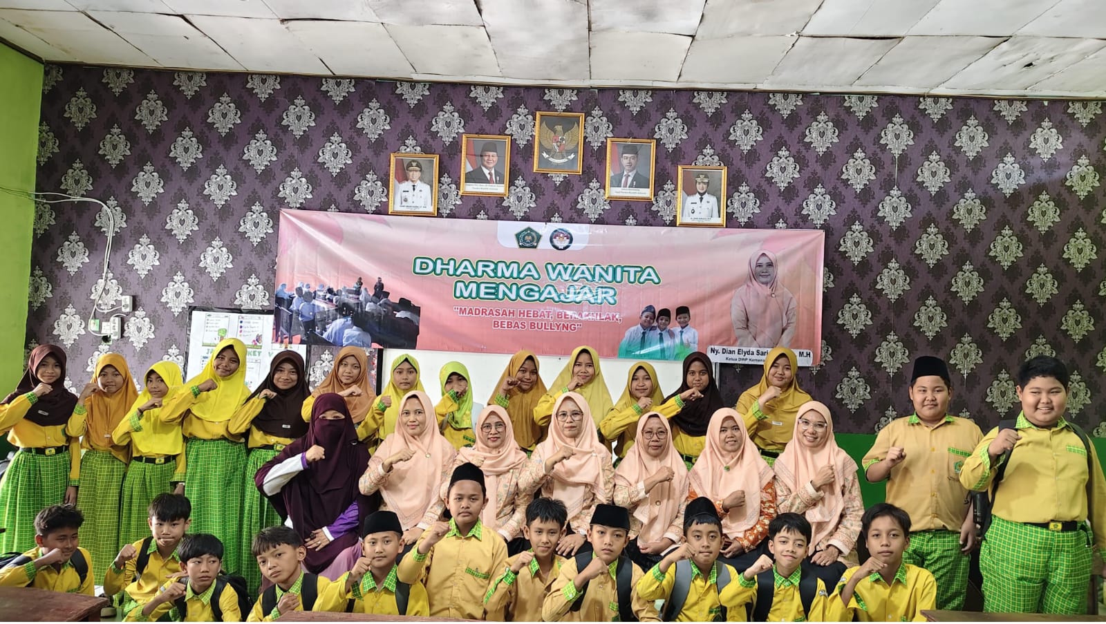 DWP Mengajar Hadir Perkuat Pendidikan dan Motivasi Pelajar di Way Kanan