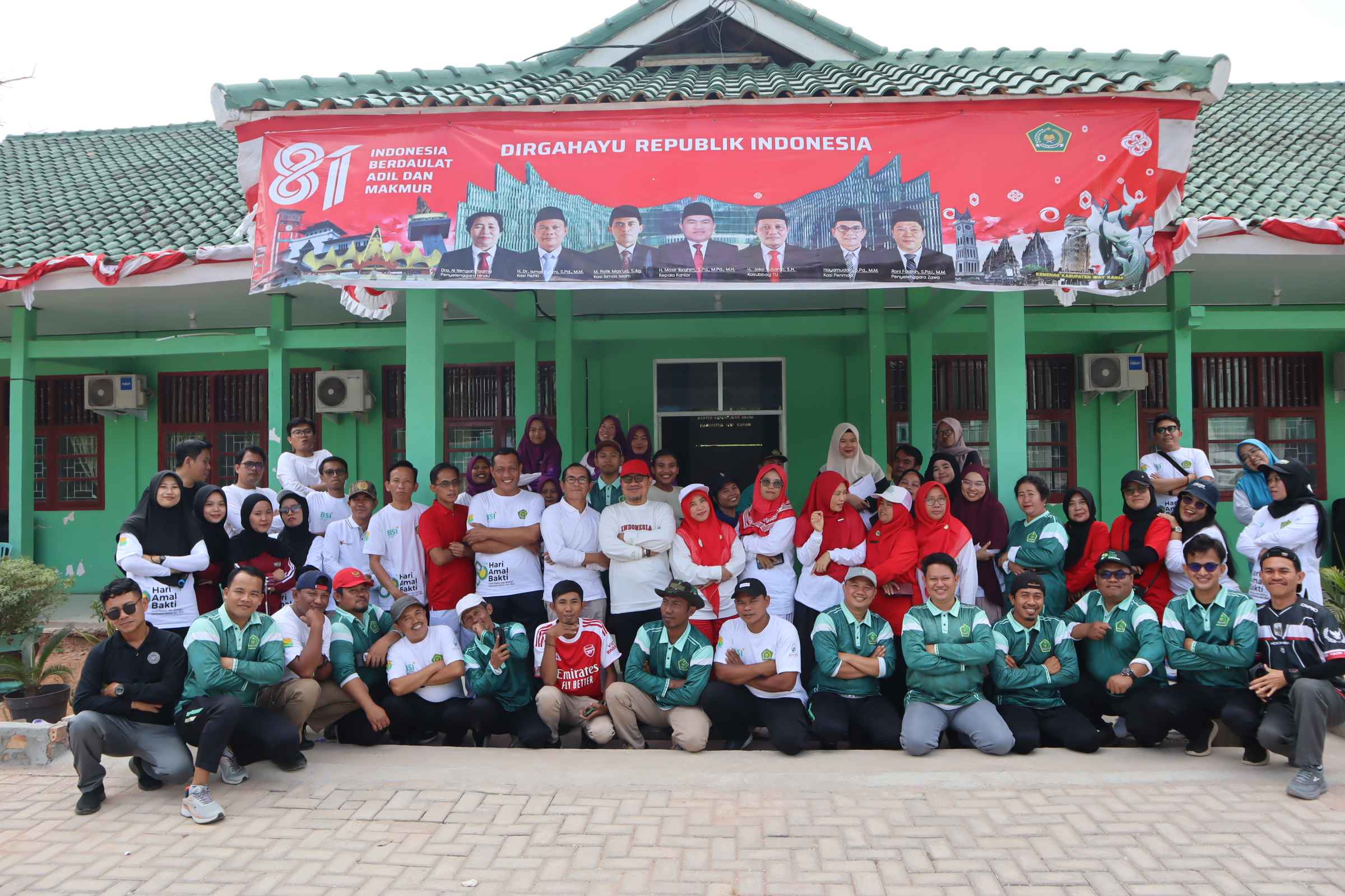 Semarak HUT RI ke-81, Kemenag Way Kanan Gelar Senam Jasmani dan Beragam Lomba