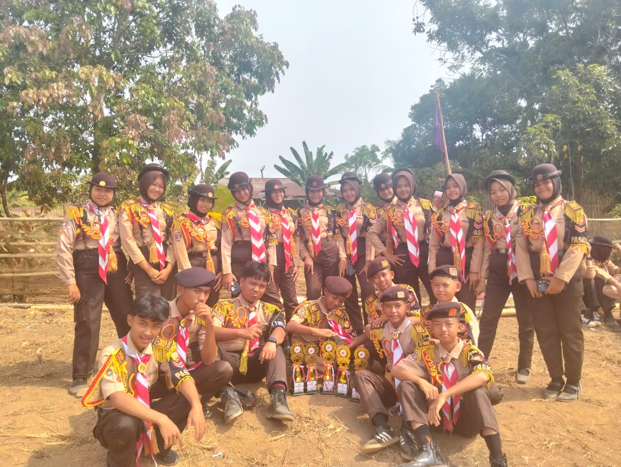 MTsN 1 Way Kanan Borong Juara di Perkemahan Kwarran Kasui, Gudep Tergiat hingga Pensi Terbaik