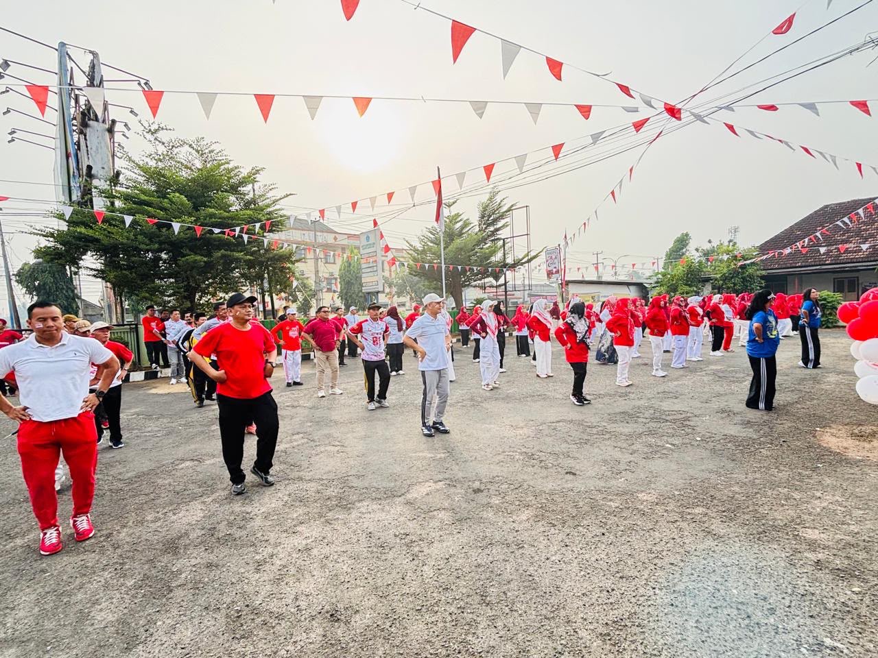 Kemenag Lampung Utara Semarakkan HUT Ke-81 RI dengan Senam dan Beragam Perlombaan