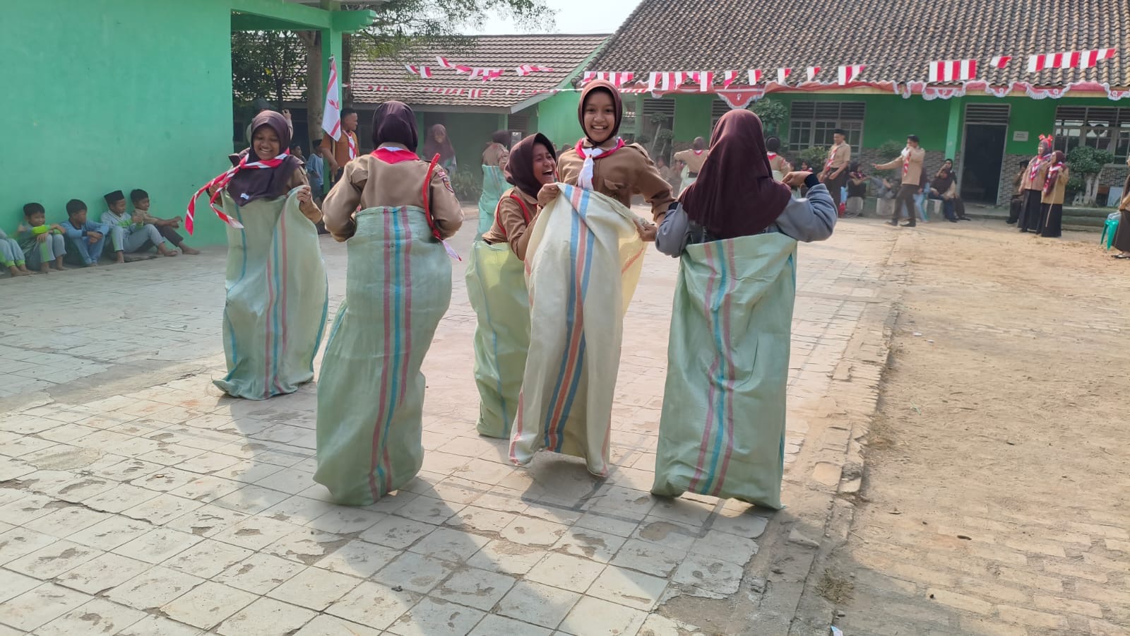 Hari Pertama Lomba Agustusan di MIN 4 Way Kanan Berlangsung Meriah