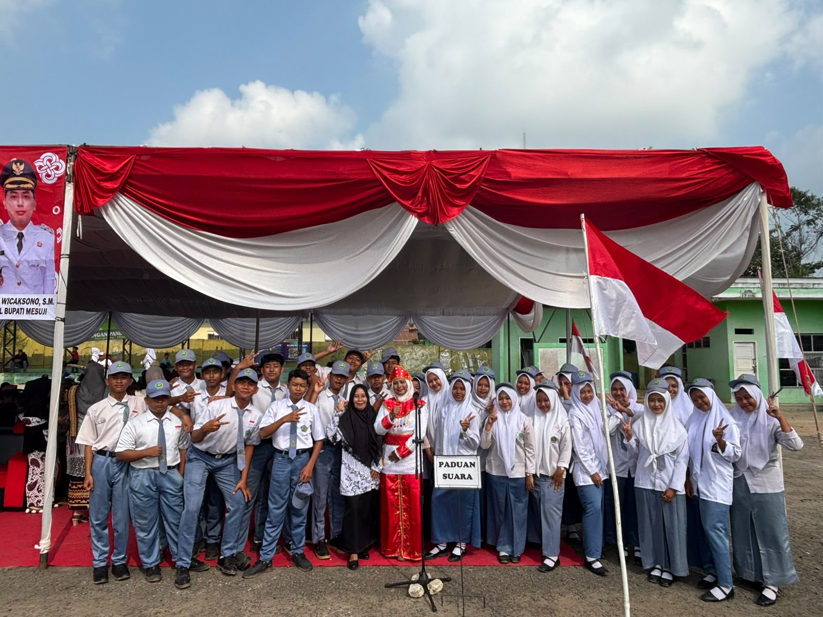 Memukau! Tim Paduan Suara MAN 1 Mesuji Sukses Salurkan Semangat Kemerdekaan pada Upacara 17 Agustus 2026