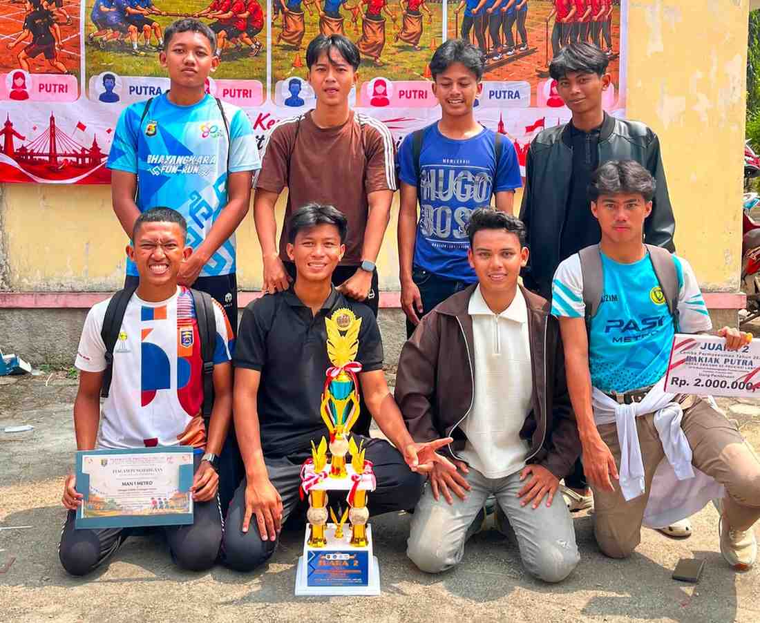 Lestarikan Olahraga Tradisional, MAN 1 Metro Raih Juara 2 Lomba Bakiak Putra Tingkat Provinsi Lampung