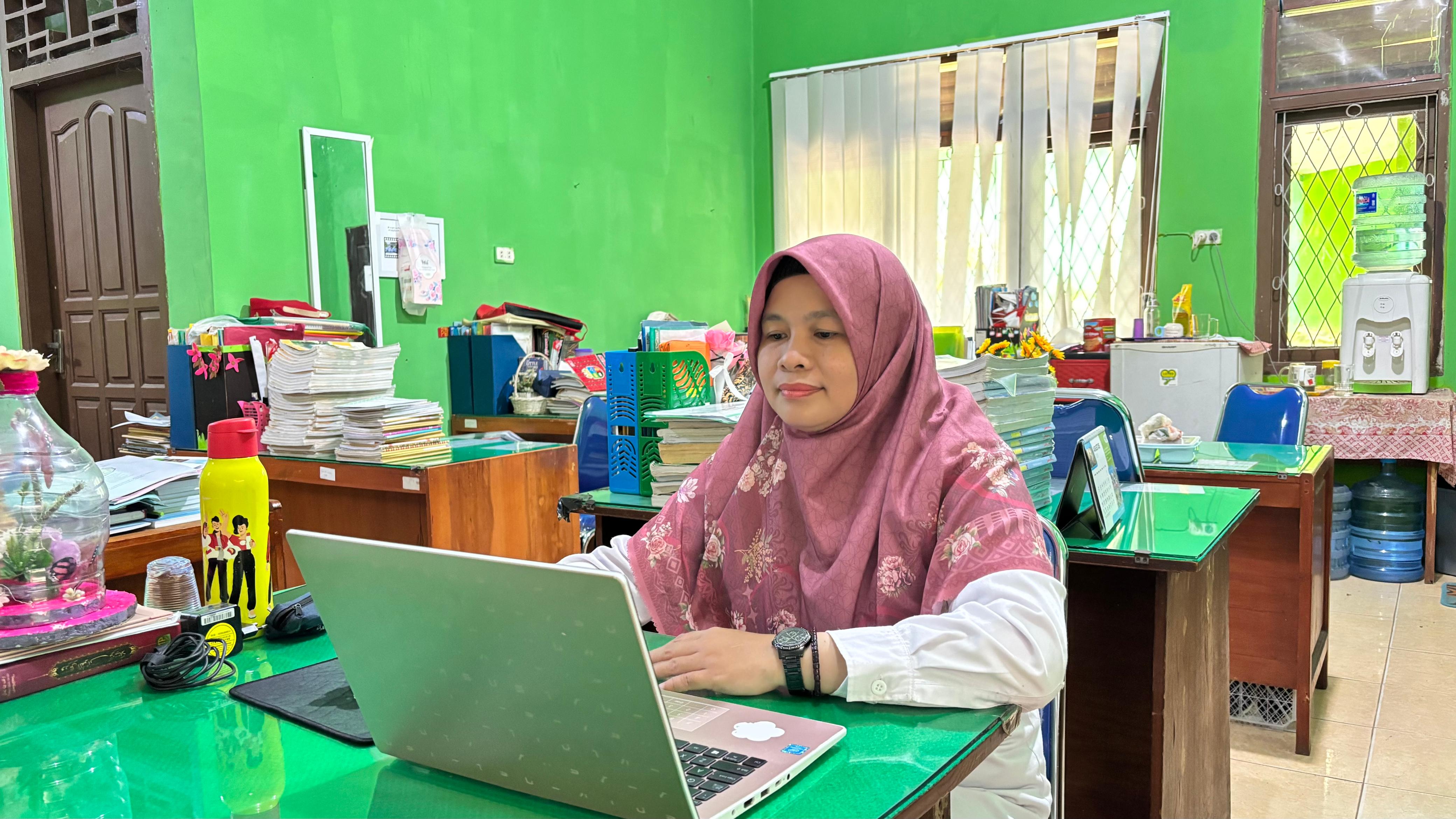Guru MAN 2 Bandar Lampung Lulus Seleksi Diklat TOT Nilai-Nilai Kebangsaan Lemhanas RI