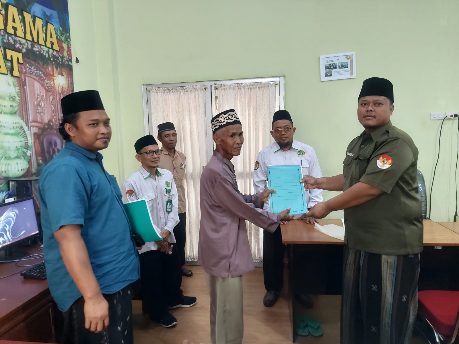 Kemenag Metro Perkuat Tertib Administrasi Wakaf melalui Pelaksanaan Ikrar Wakaf dan Peningkatan Pelayanan kepada Masyarakat