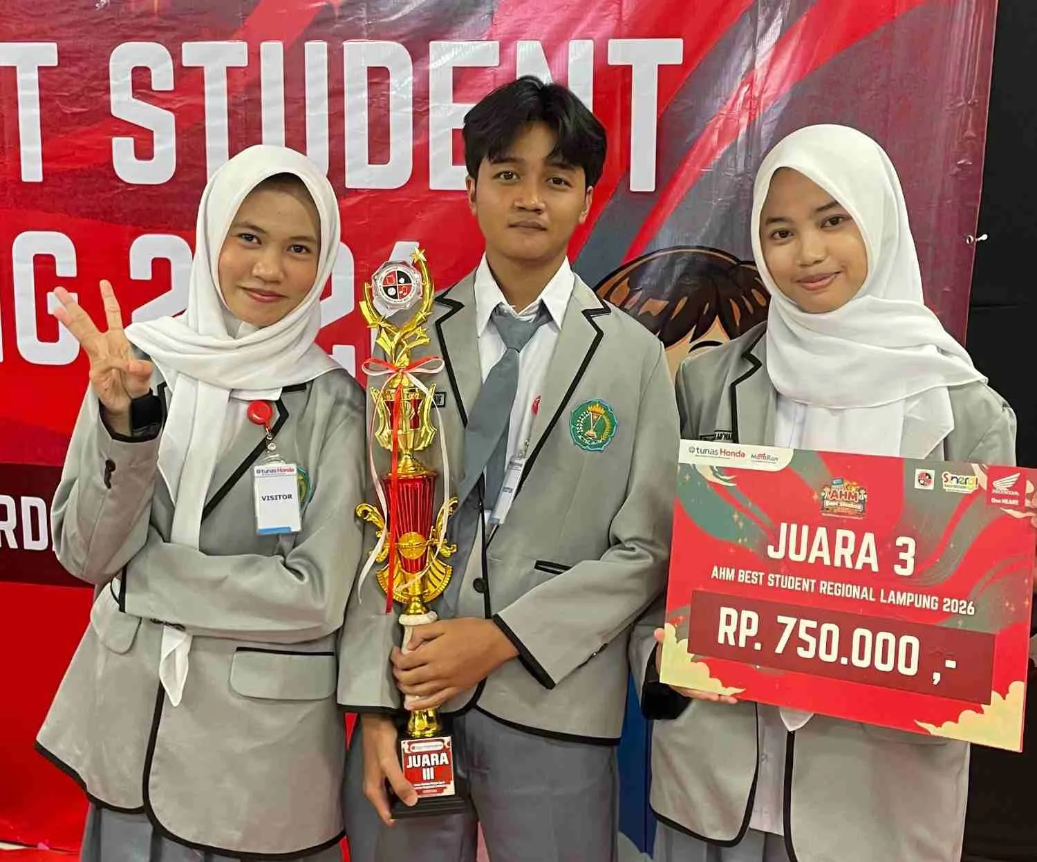 MAN 1 Metro Raih Juara 3 Lomba Inovasi AHM Best Student 2026