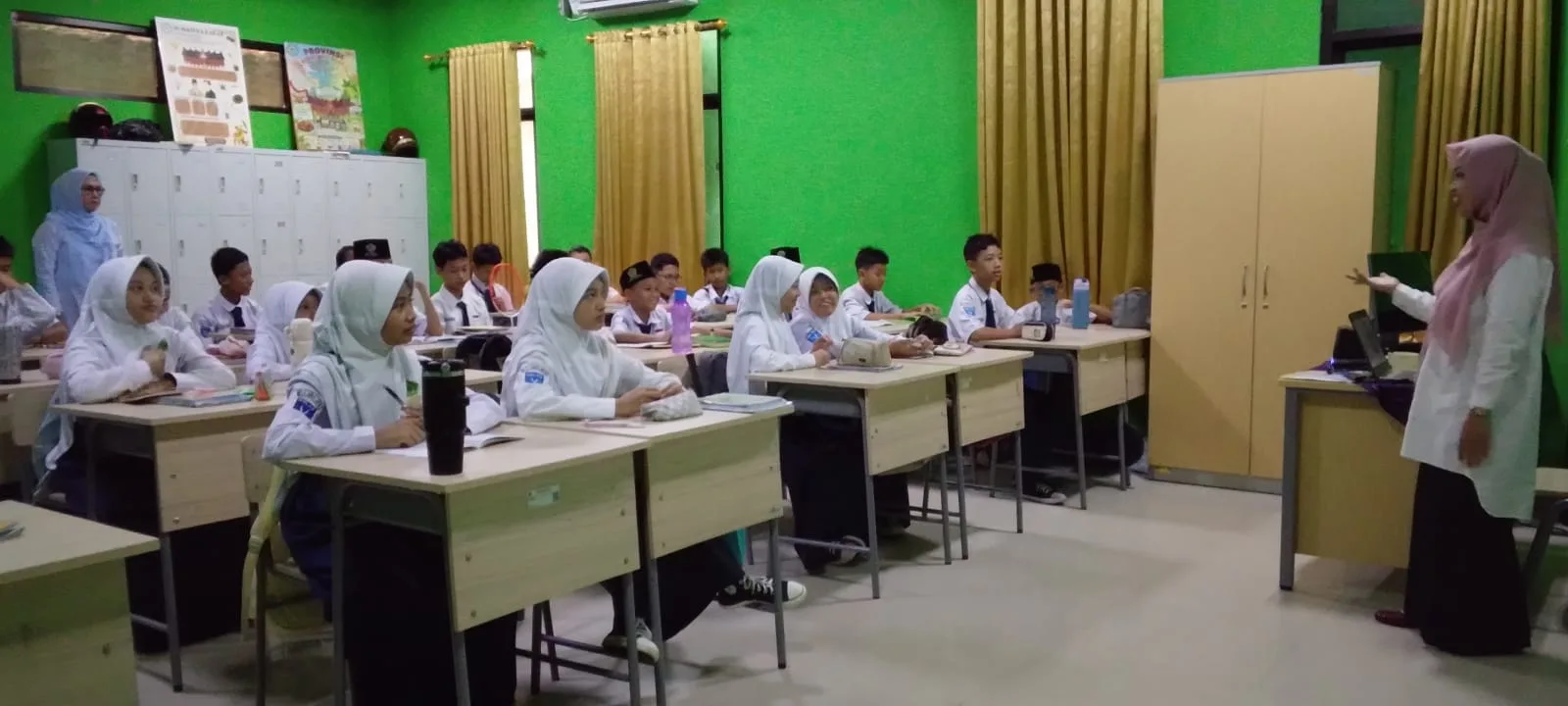 Pengawas dan Kepala Madrasah Bersinergi Tingkatkan Mutu Pembelajaran di MTsN 1 Bandar Lampung