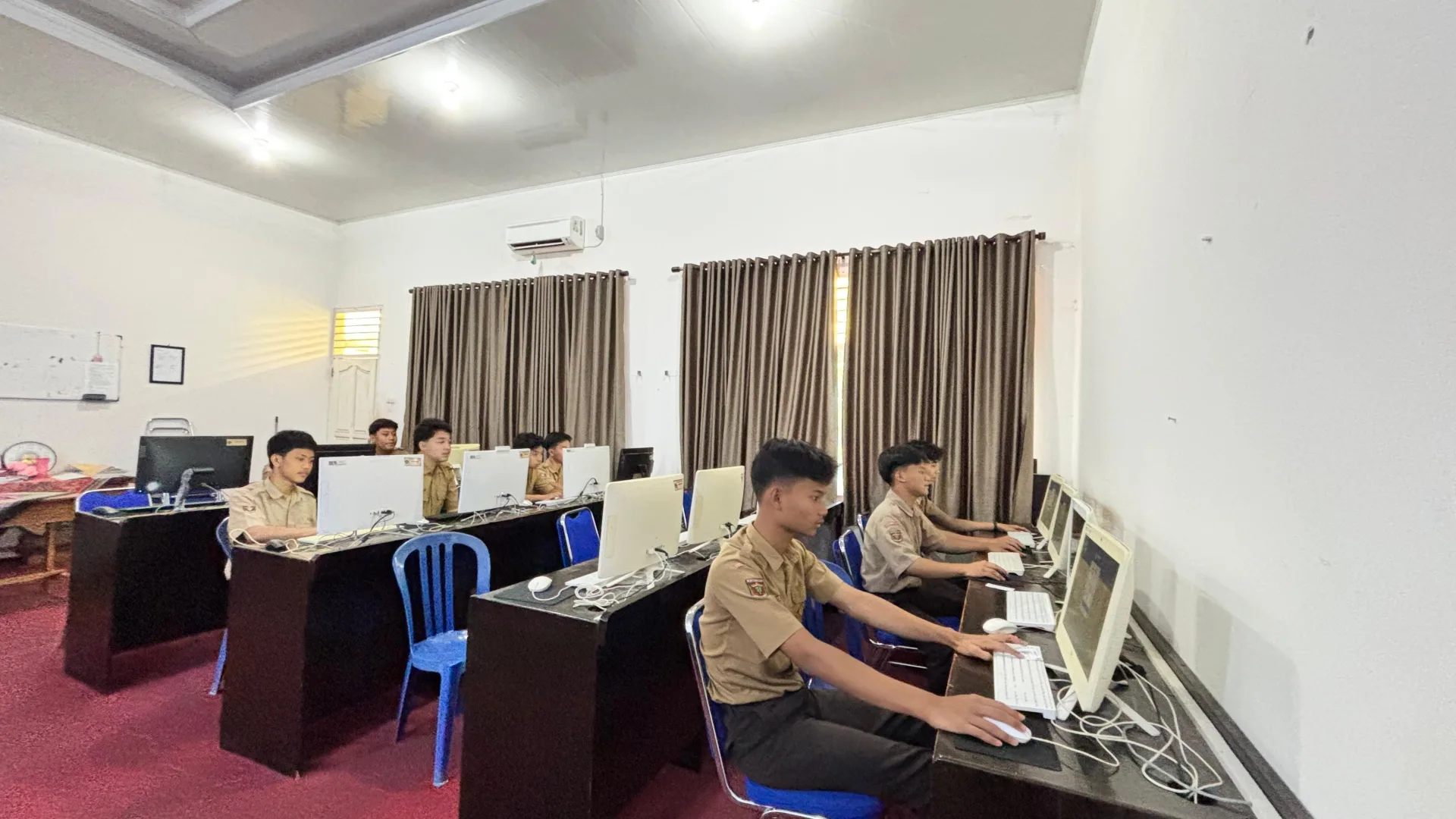 Selangkah Lebih Siap, MAN 2 Bandar Lampung Gelar Simulasi TKA Kelas XII