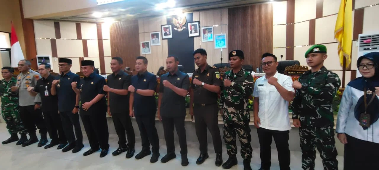 Kemenag Tanggamus Hadiri Rapat Paripurna Penyampaian Rancangan APBD Perubahan Tahun Anggaran 2026