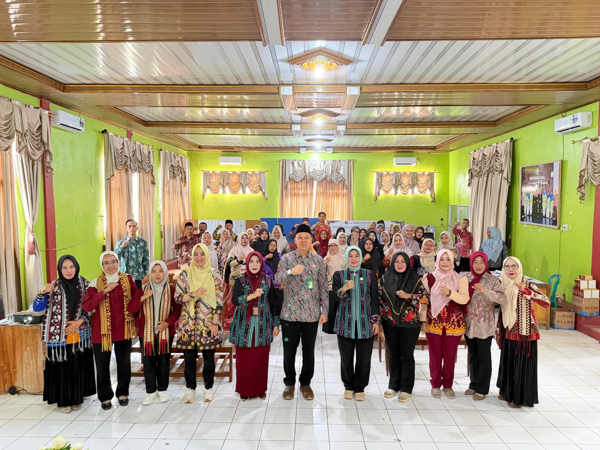 63 Guru Madrasah Tulang Bawang Ikuti Pengimbasan Revitalisasi Bahasa Lampung