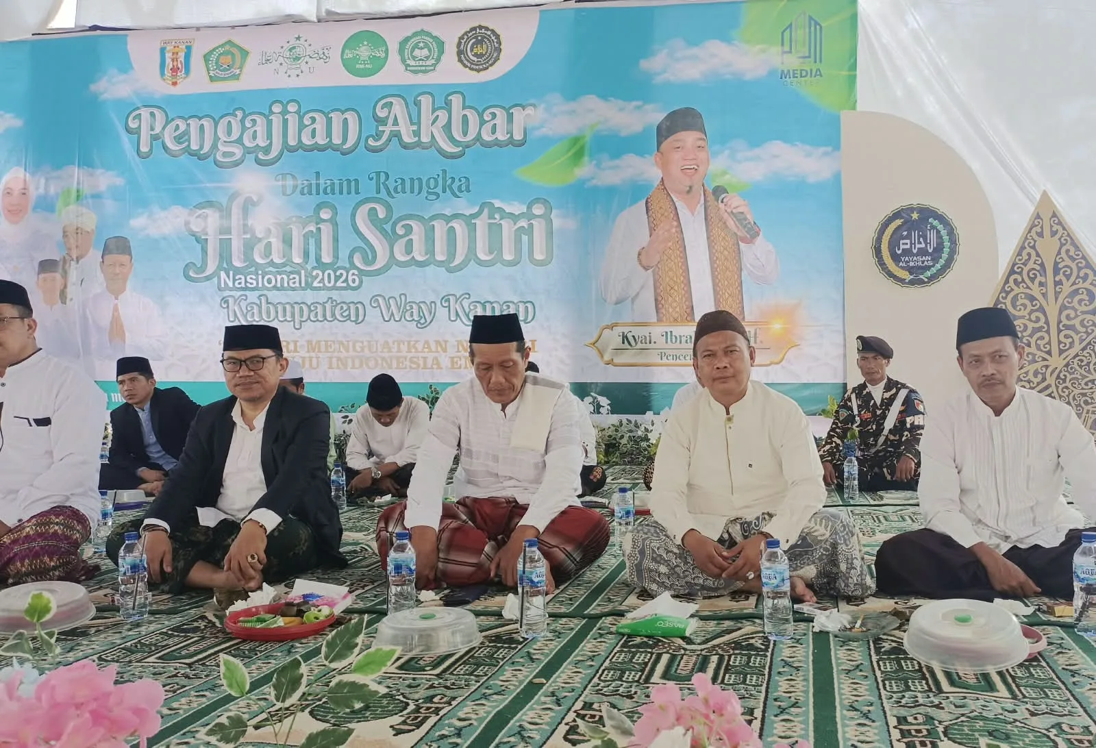 Kakan Kemenag Way Kanan Hadiri Pengajian Akbar Hari Santri Nasional 2026 di Ponpes Sabilil Muqorrobin