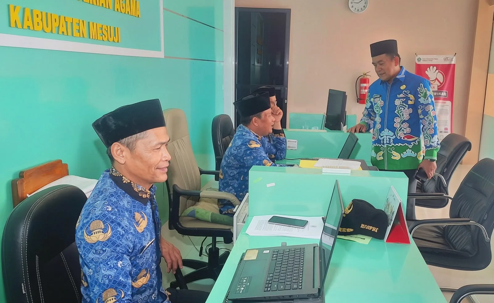Cek Setiap Ruang Layanan, Kepala Kemenag Mesuji Pastikan Pelayanan Publik Berjalan Optimal