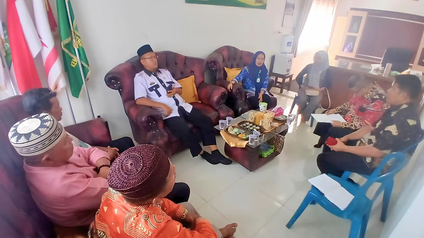 Mantapkan Langkah, MTsN 1 Lamsel Gelar Rapat Rehabilitasi Masjid Bersama Komite dan Konsultan