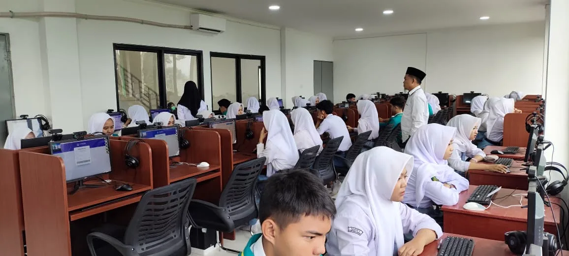 MAN 1 Lampung Barat Gelar TKA Kelas XII, Perkuat Evaluasi Capaian Akademik dan Kesiapan Melanjutkan Pendidikan