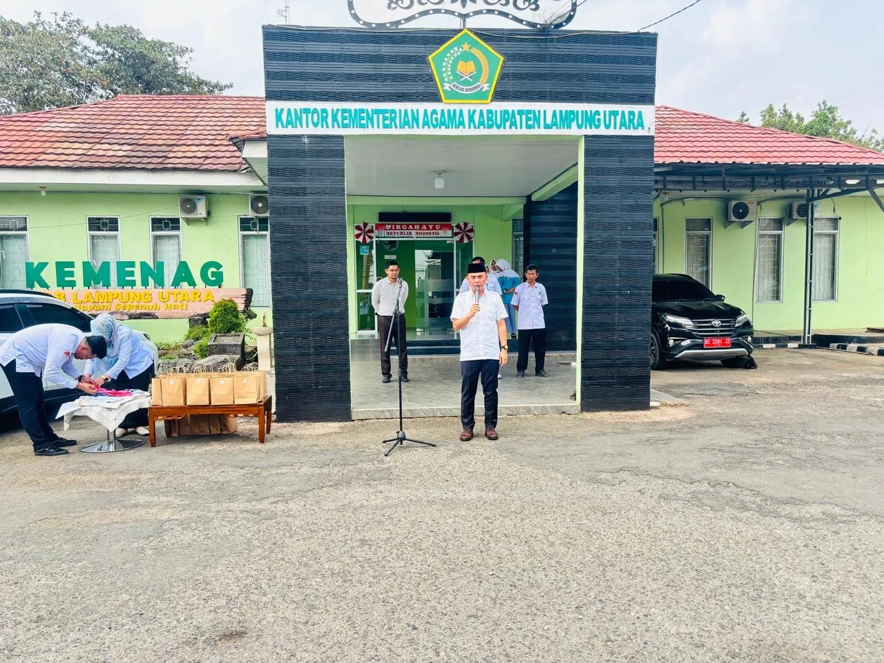 Kemenag Lampung Utara Beri Penghargaan 33 Peserta Terbaik OMI 2026