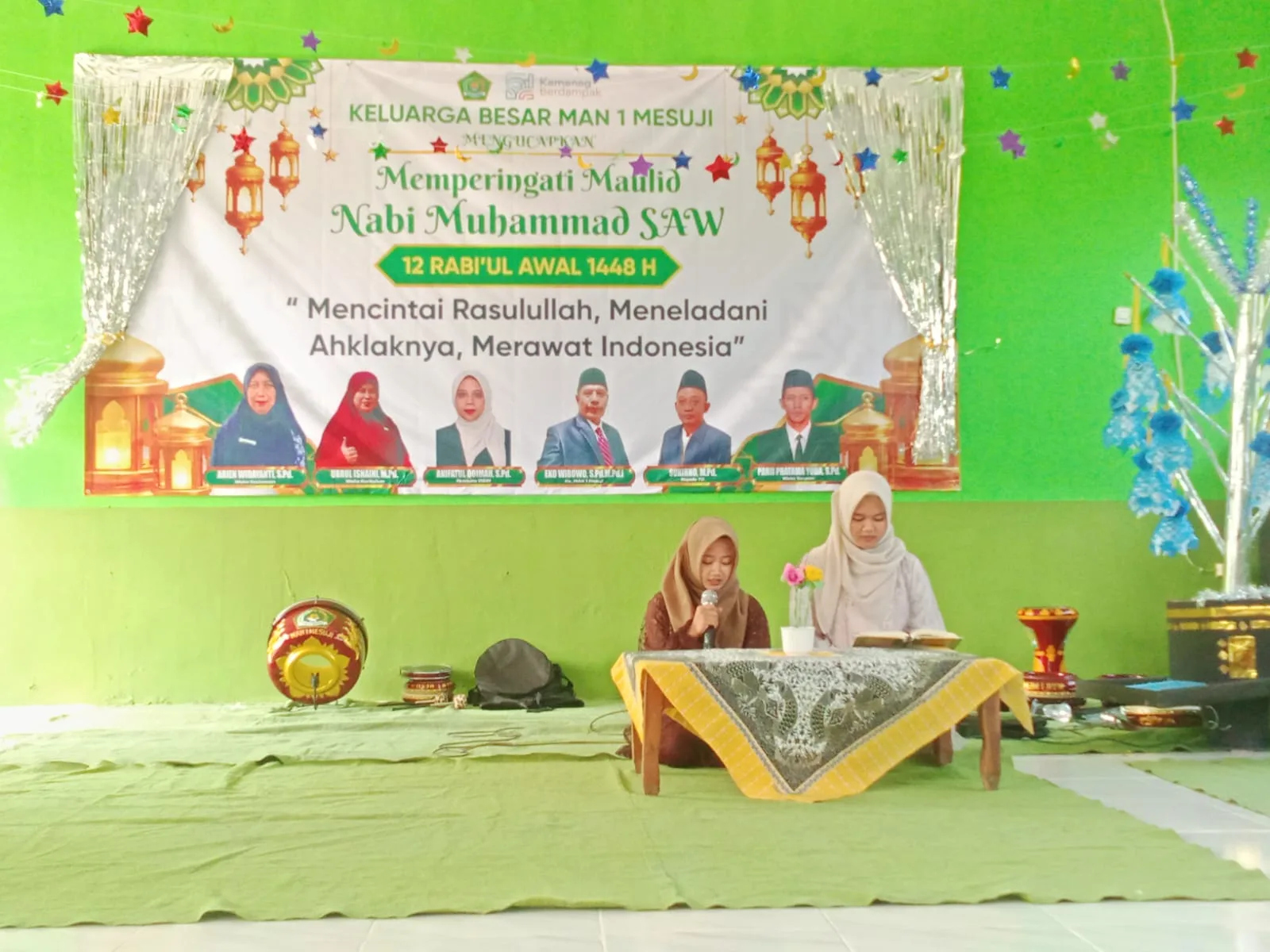 Peringati Maulid Nabi Muhammad SAW, MAN 1 Mesuji Gelar Acara Khidmat di Aula Madrasah