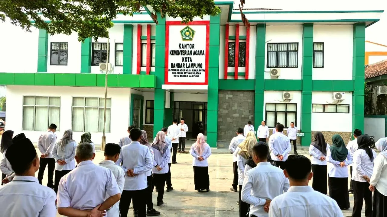 Pimpin Apel Pagi, KaKan Kemenag Ingatkan Integritas dan Keteladanan ASN