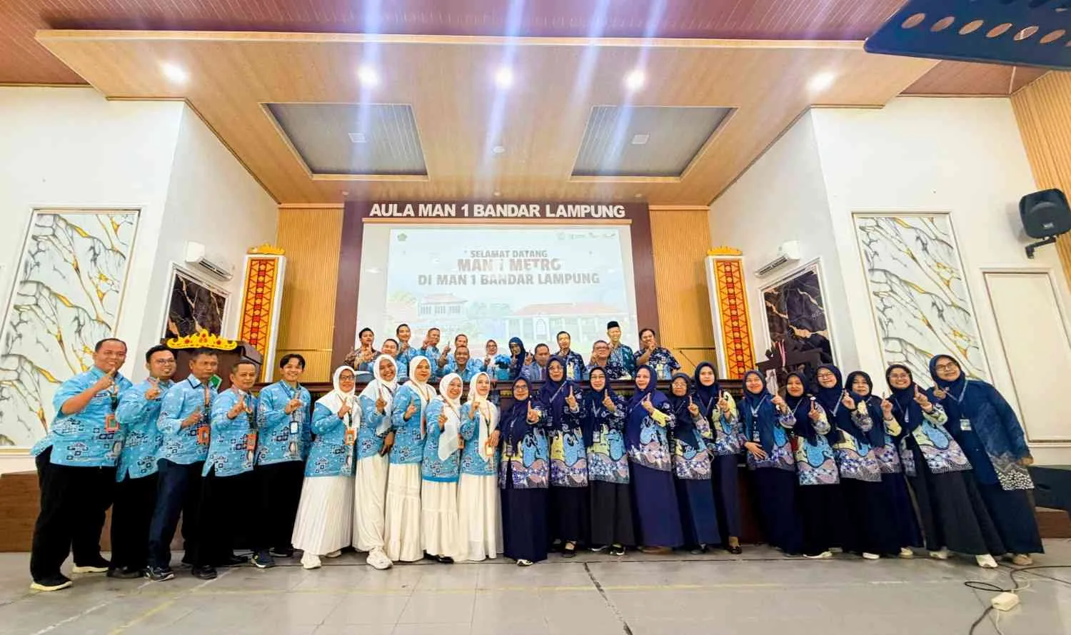 Perkuat Pembangunan Zona Integritas dan Manajemen Kelas Unggulan, MAN 1 Metro Lakukan Studi Banding ke MAN 1 Bandar Lampung