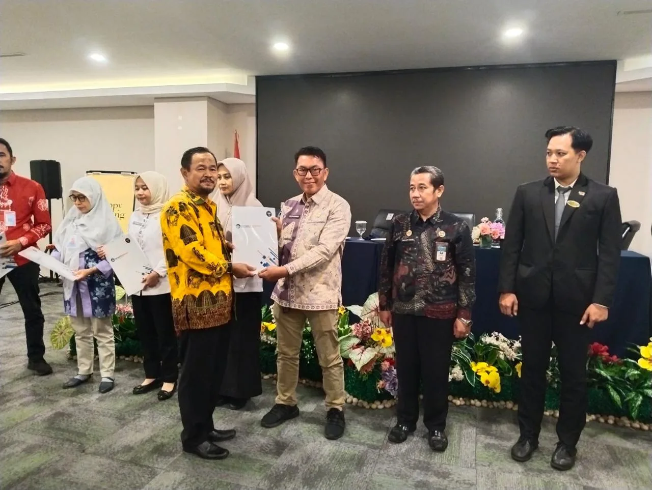 Kemenag Tanggamus Raih Penghargaan Lembaga Terbina