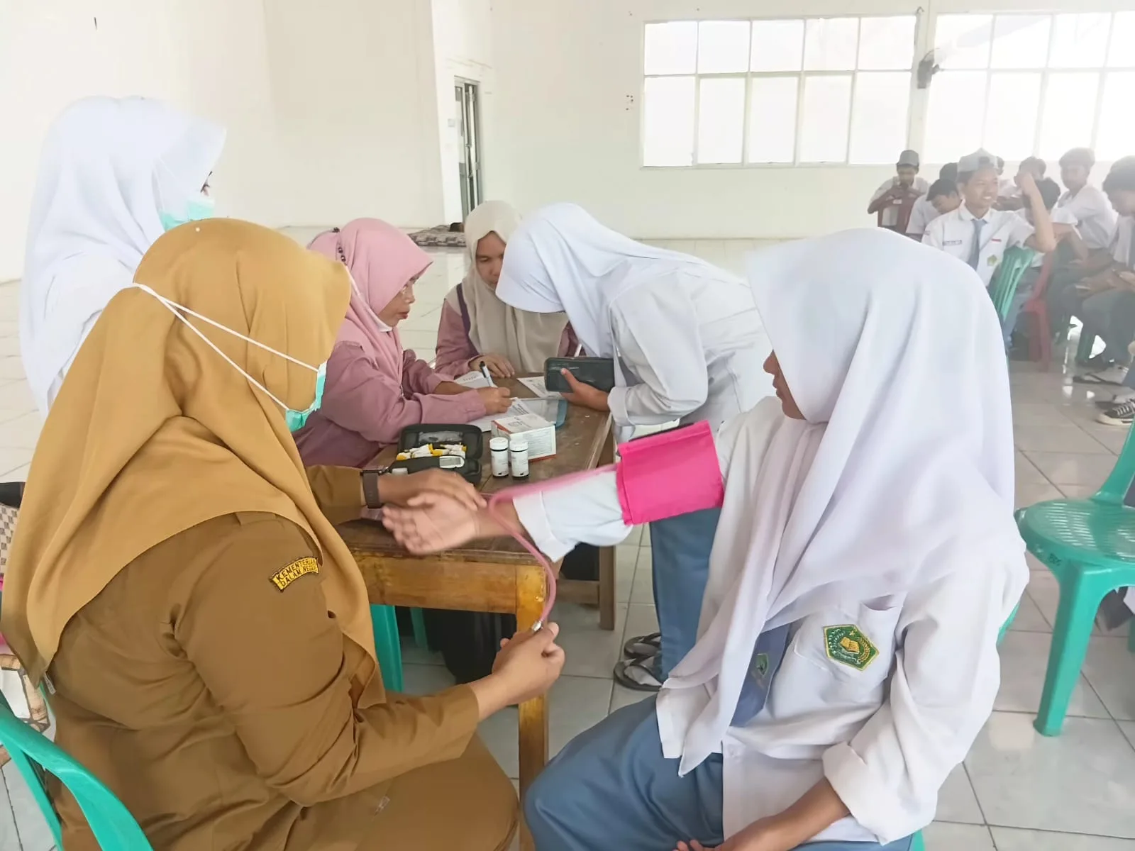 Tingkatkan Kesadaran Kesehatan Remaja, Siswa MAN 1 Mesuji Ikuti Posyandu Remaja Bersama Puskesmas Simpang Pematang