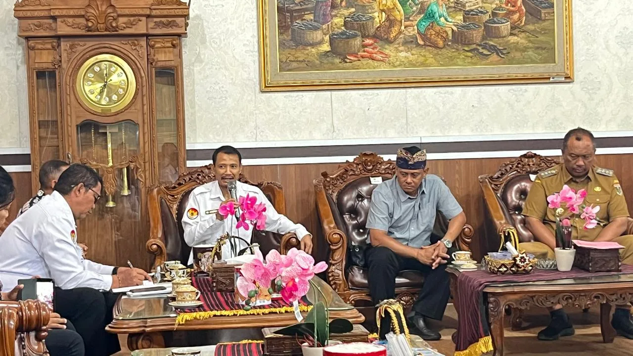 Bahas Persiapan UDG XV, Kanwil Kemenag Lampung Dampingi LPDG Audiensi dengan Plt. Bupati Lampung Tengah