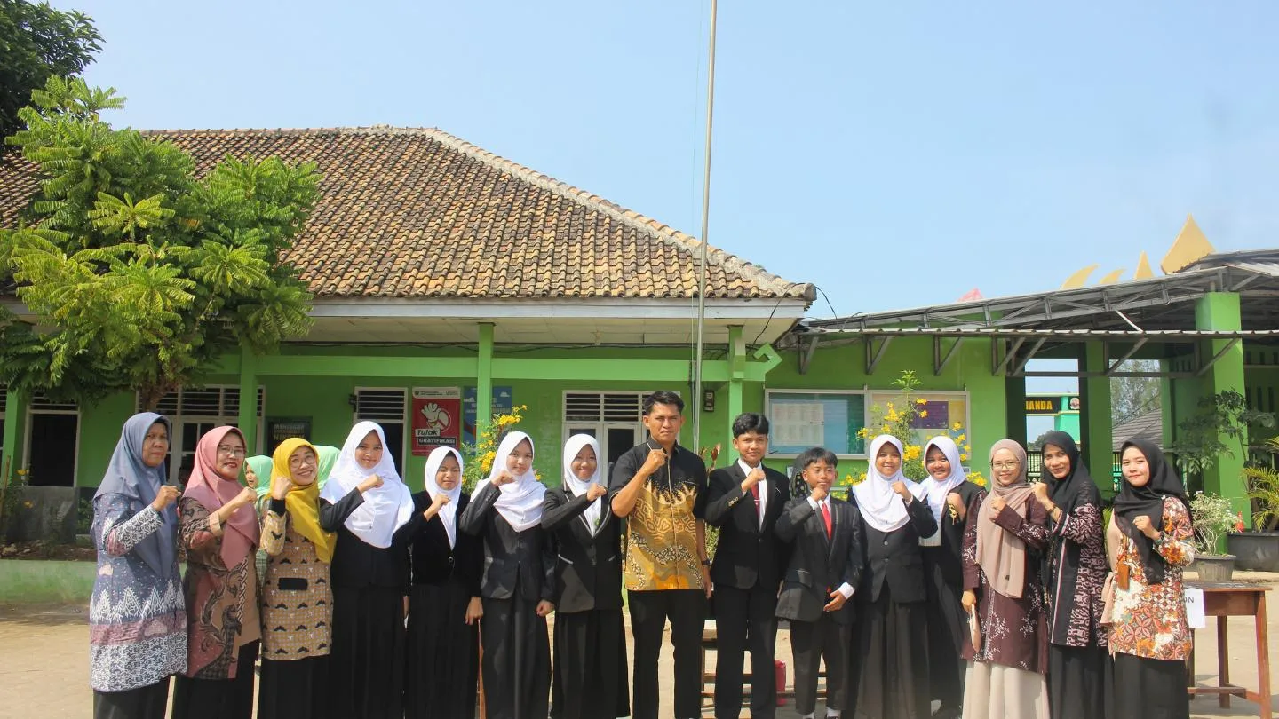Adu Gagasan di Panggung Terbuka, Empat Paslon Bertarung Rebut Kursi Ketua dan Wakil Ketua OSIM MTsN 1 Lamsel