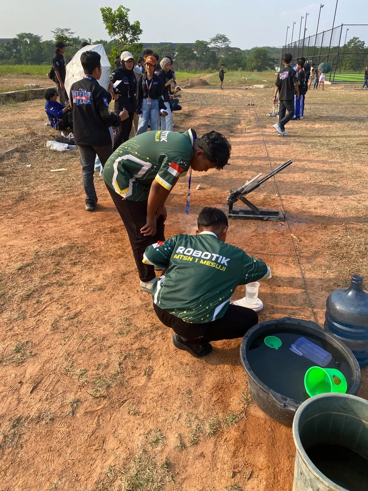 Tim Robotik MTsN 1 Mesuji Ikuti Lomba Roket Air ELITE 8.0 di ITERA